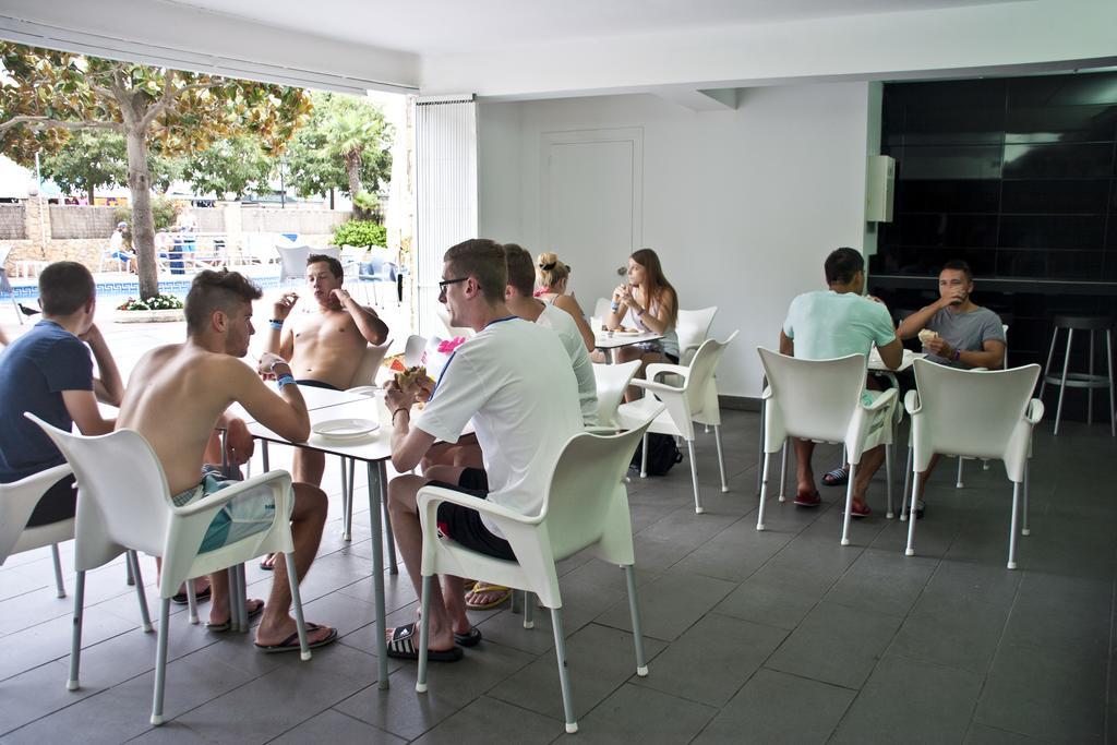 Hotel Esplai Calella Exterior foto