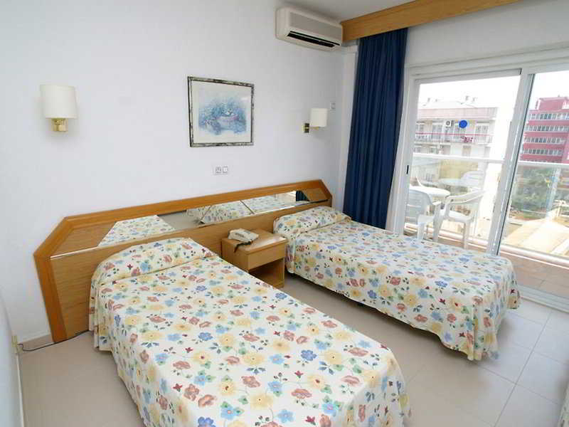 Hotel Esplai Calella Exterior foto