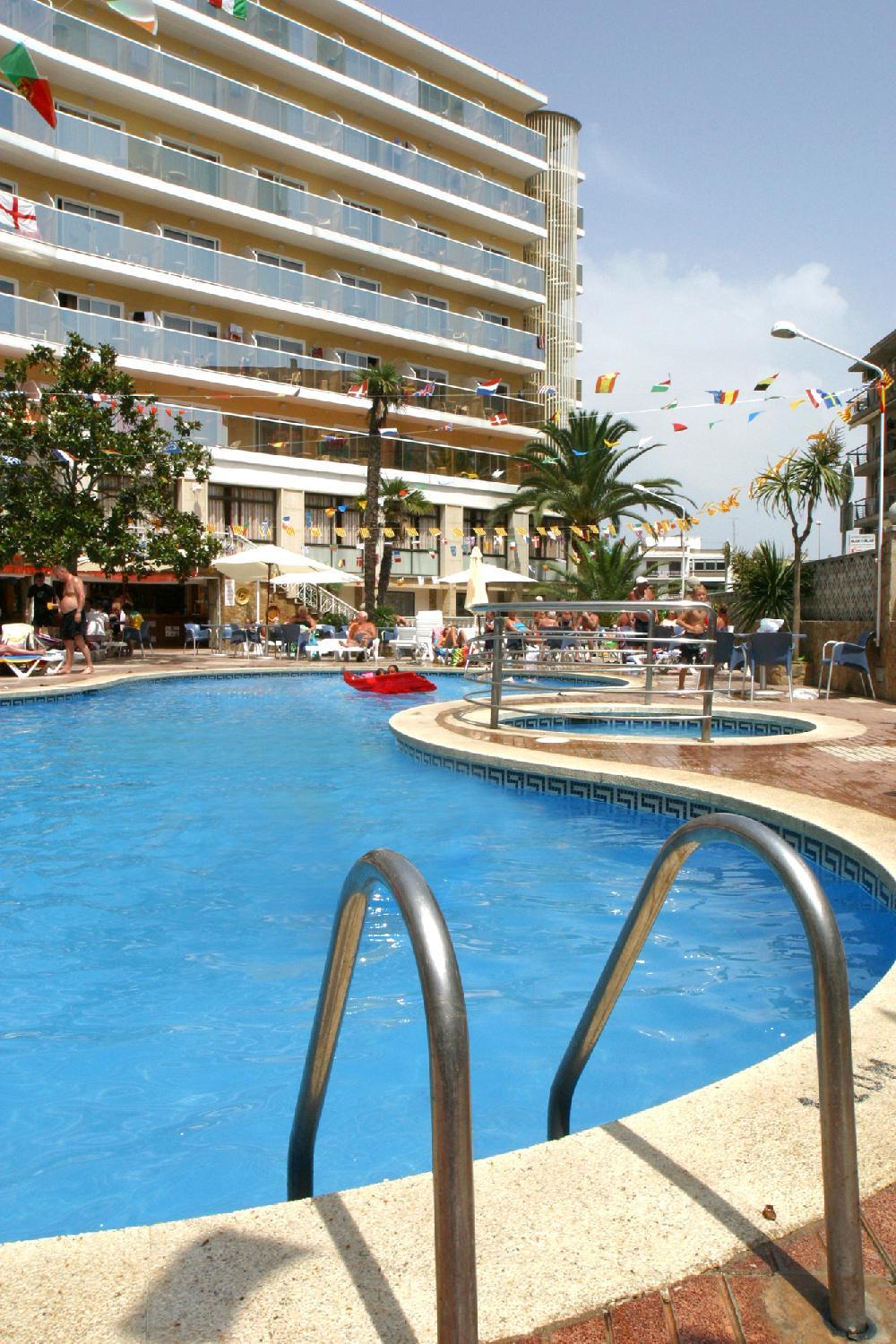 Hotel Esplai Calella Exterior foto